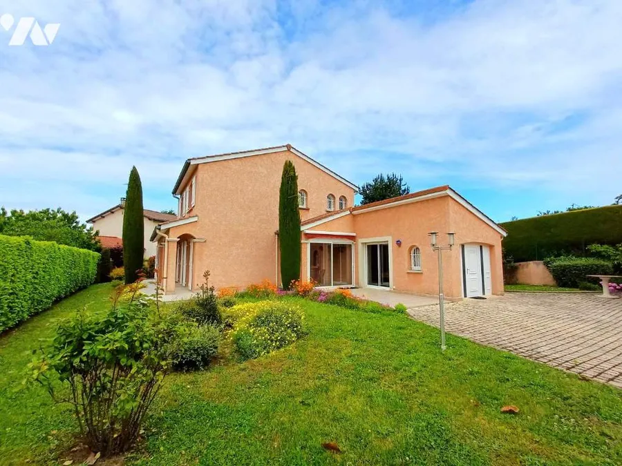 Maison / villa ST GALMIER - photo 1
